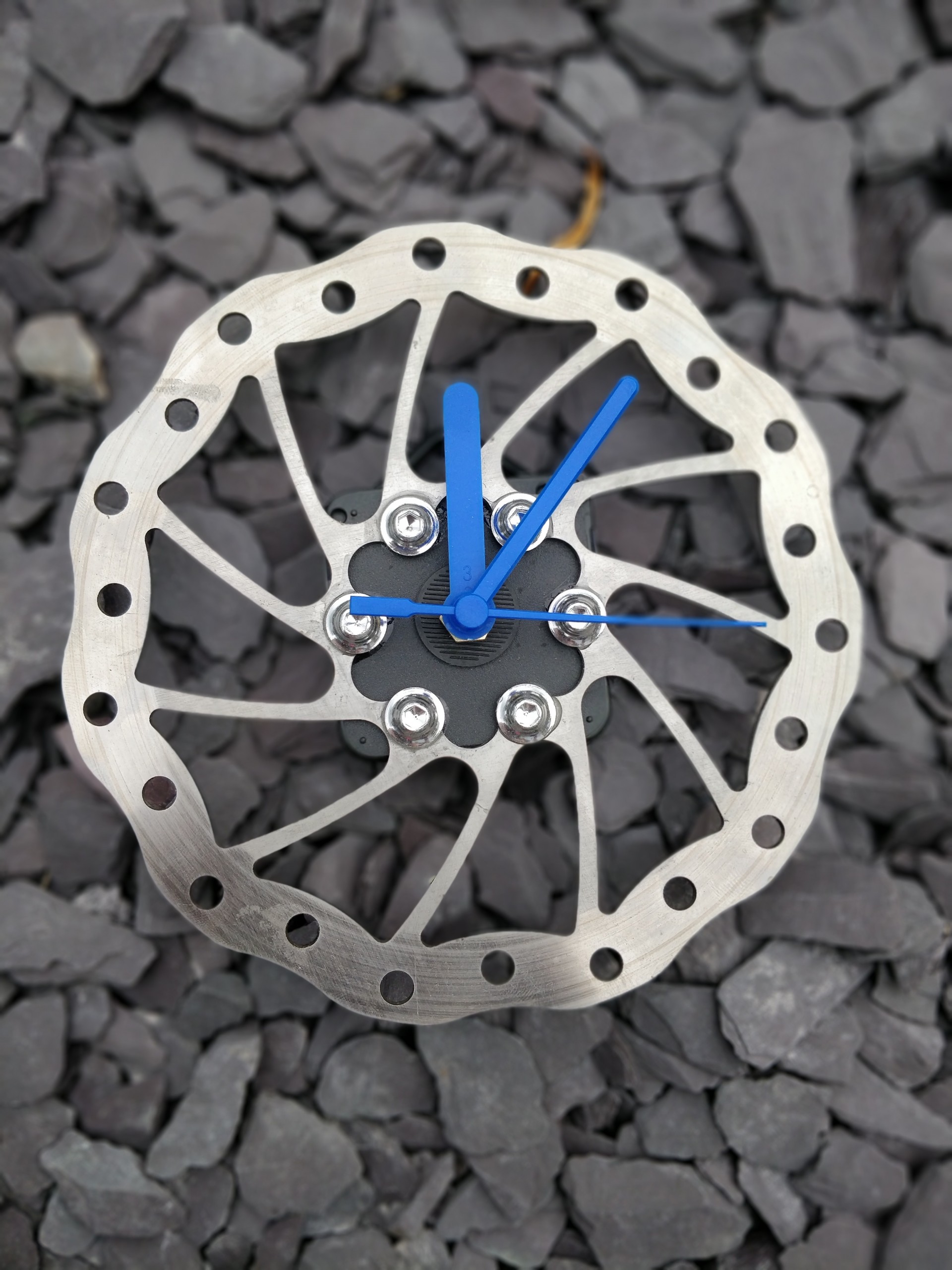 Disc brake rotor clock from Outfit Moray Bike Revolution